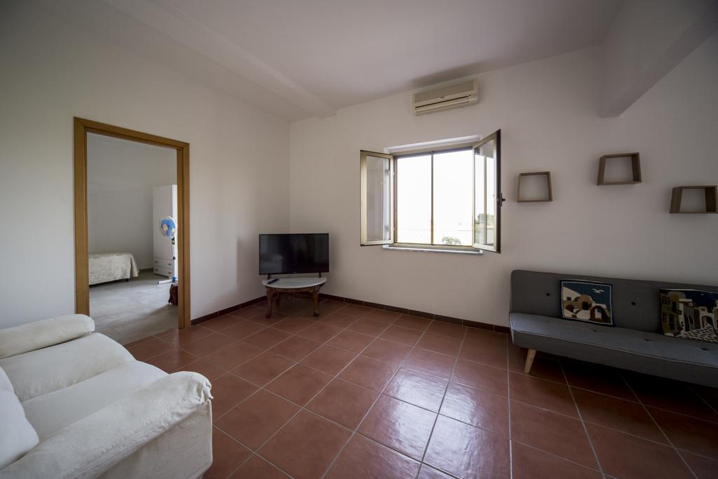 Agriturismo Il Giriatello Crotone Exterior photo